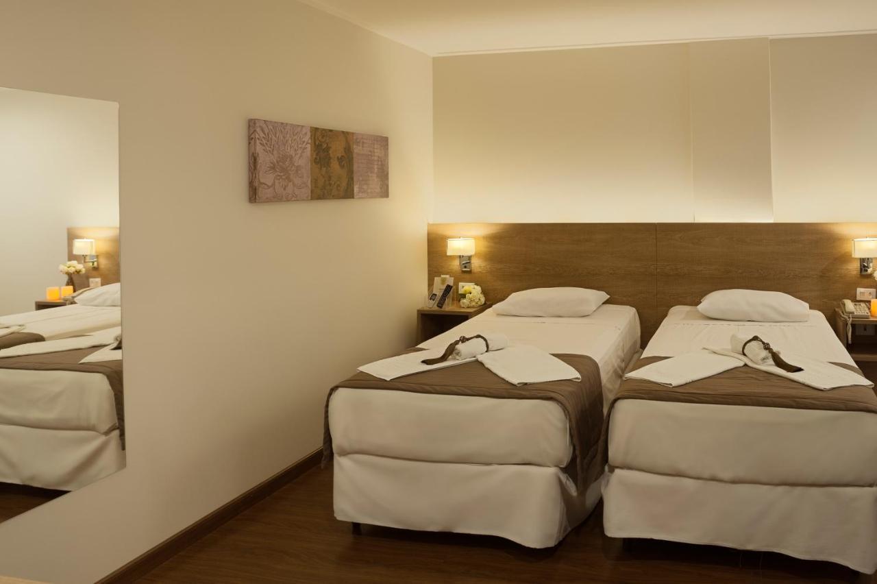 Hotel Tryp By Wyndham Cafe Royal