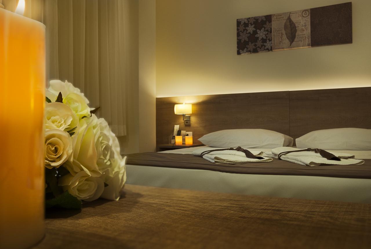 Tryp By Wyndham Cafe Royal 4*