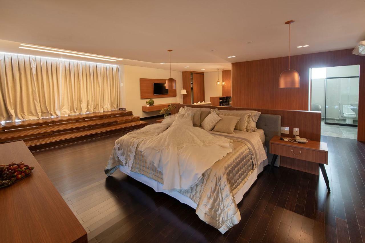 Hotel Tryp By Wyndham Cafe Royal 4*